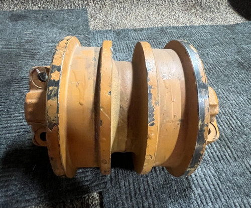 Berco bottom track - track, roller